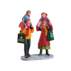 Family Christmas Shopping Lemax