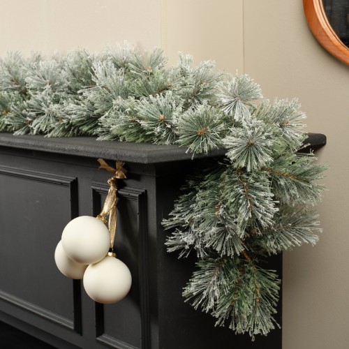 Cashmere garland frosted indoor